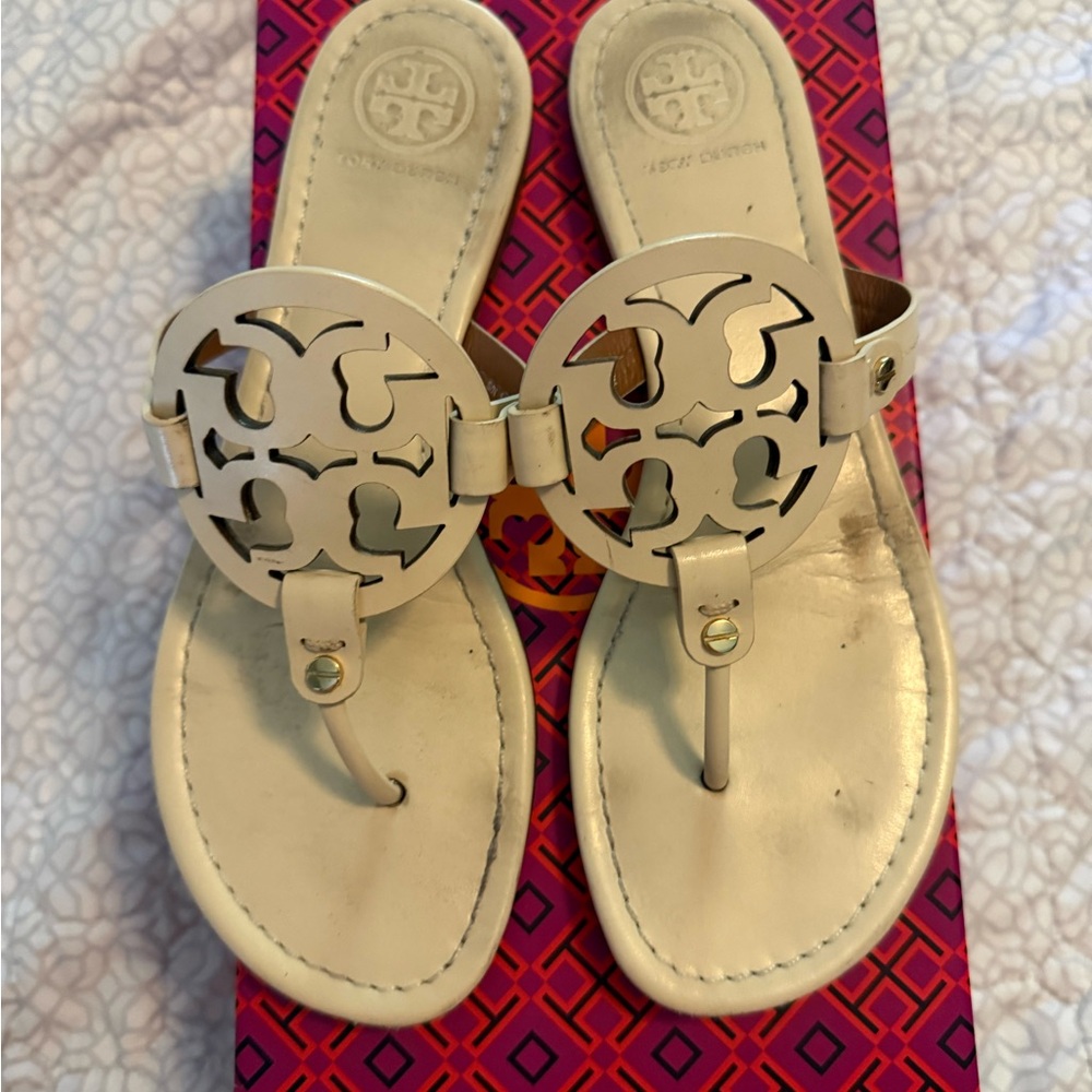 Tory Burch Women's Beige Sandals
